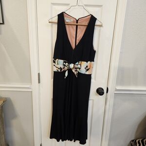 Kay Unger Black and Gold Embellished Pleated Sheath Midi Dress